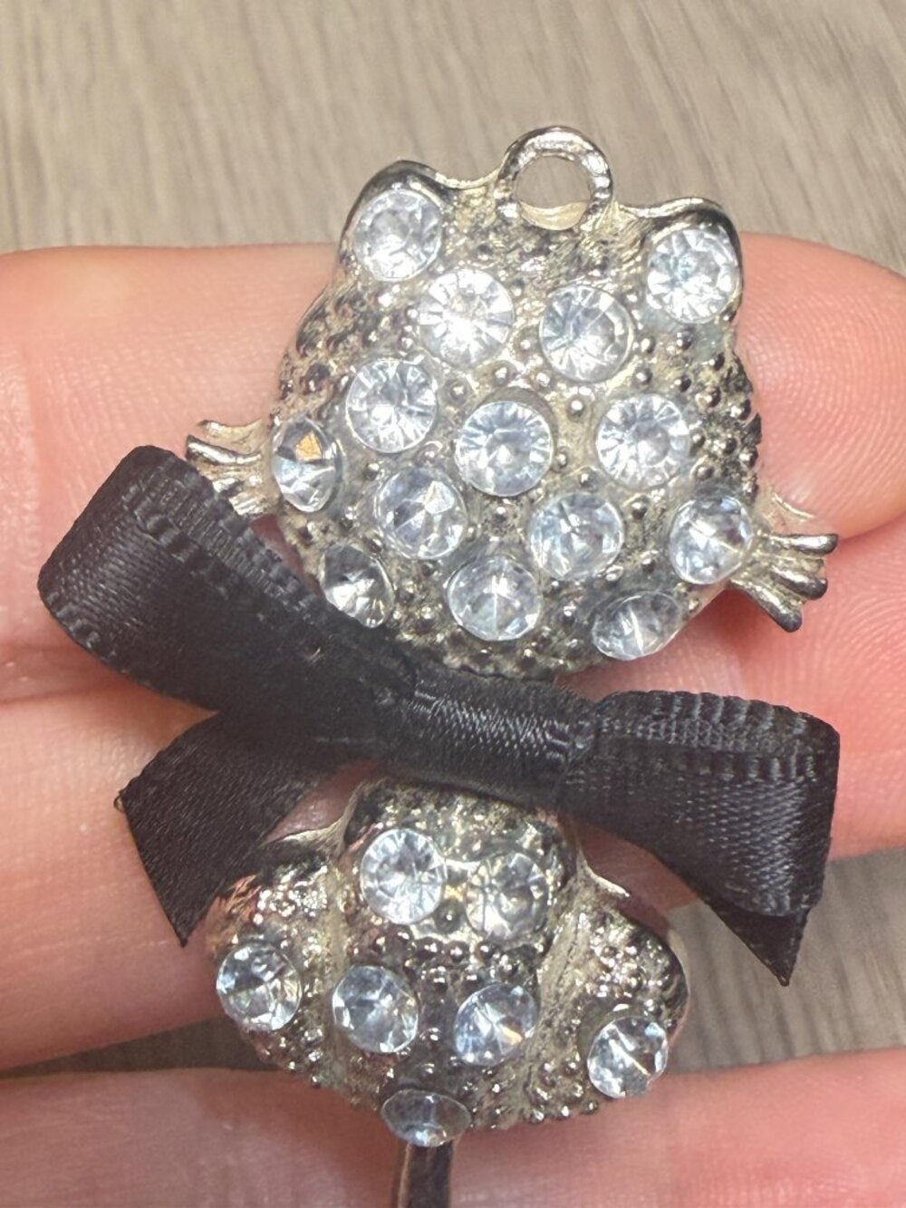 Cat Pendant OOAK Vintage Rhinestone  Black Bow Kitty Charm Silver Tone 2.5" - Picture 7 of 7